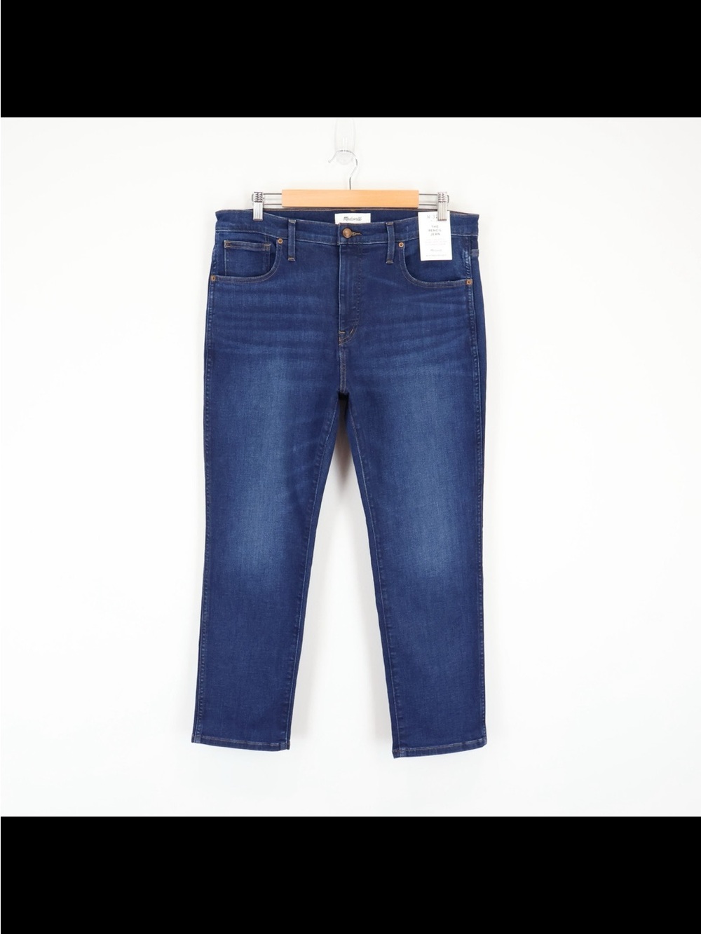 Madewell Women’s Straight Leg Jeans in Dark Blue Denim